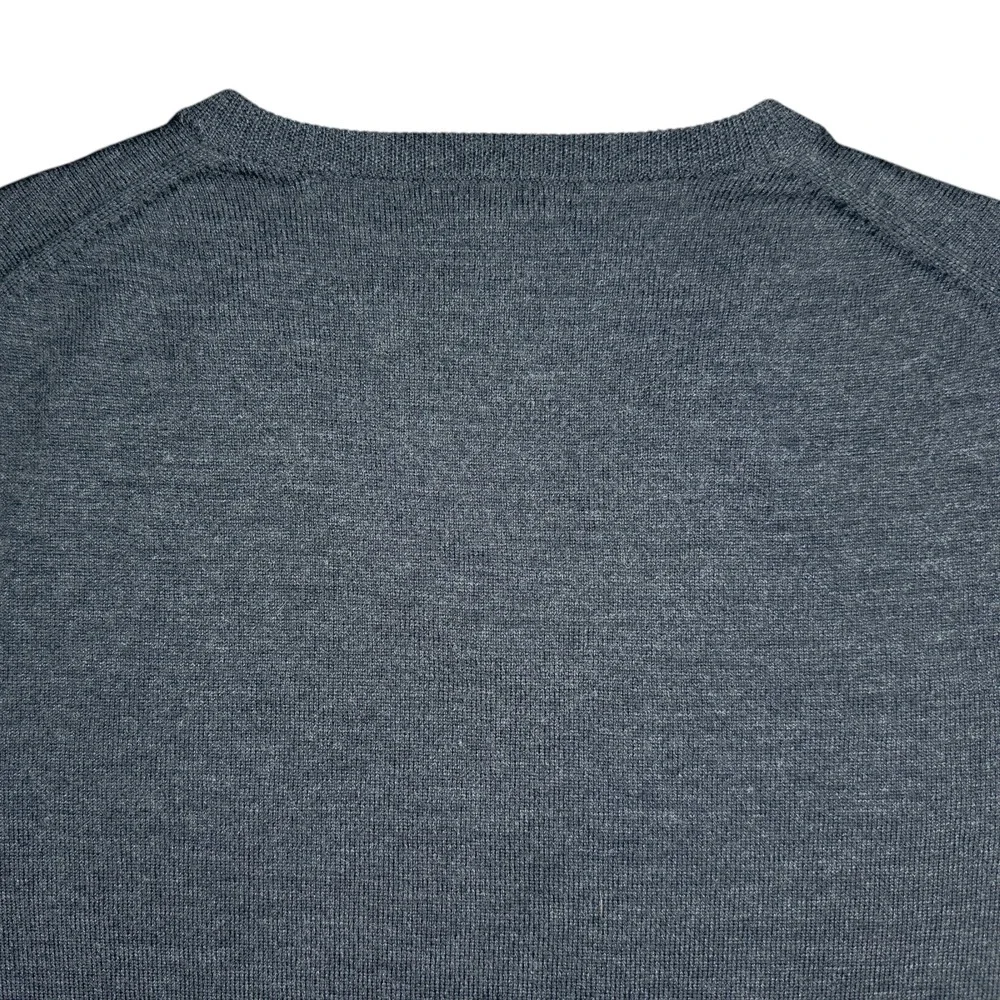 J Crew Men's XL Dark Gray 100% Italian Merino Wool‎ V Neck Knit Pullover Sweater